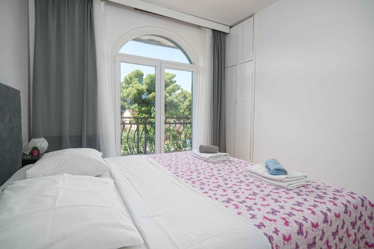 Apartments Micin Vodice Luaran gambar