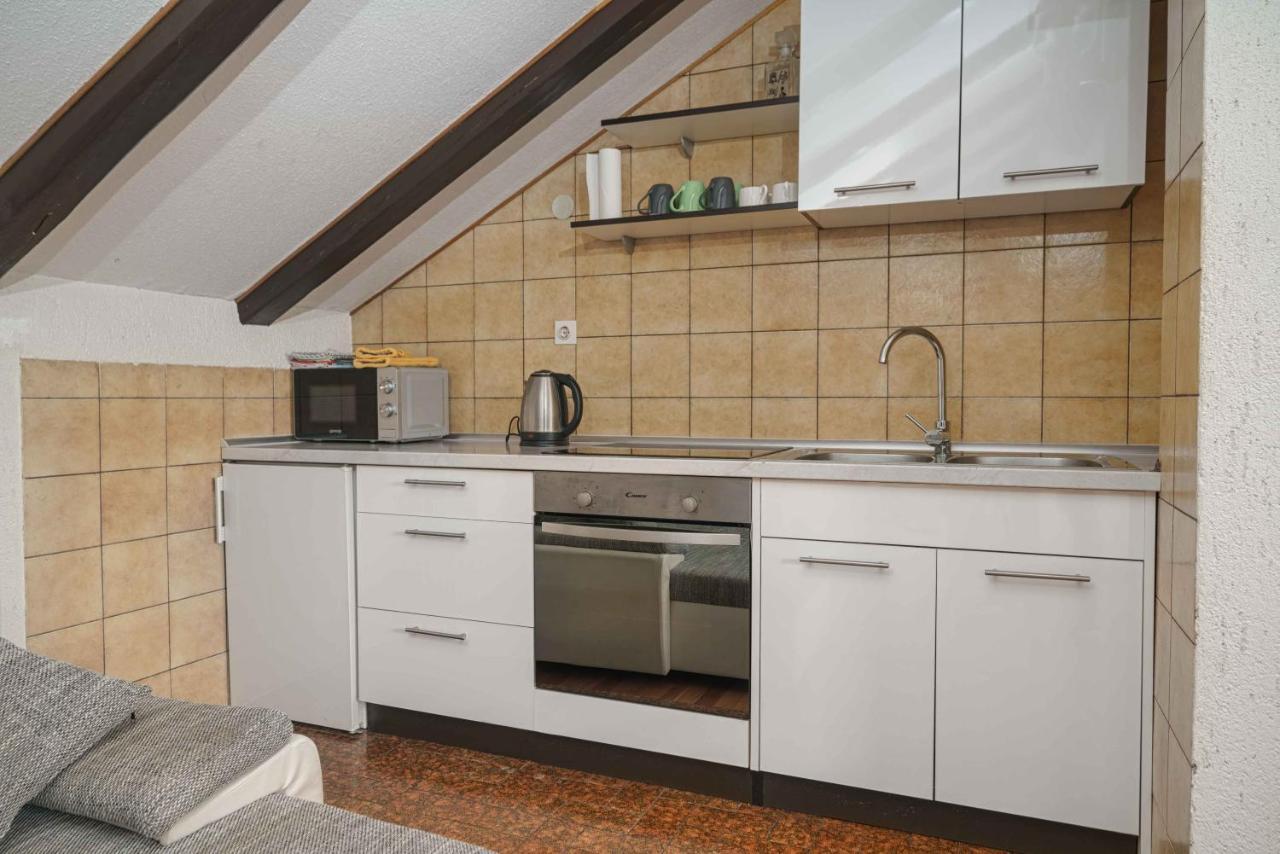 Apartments Micin Vodice Luaran gambar